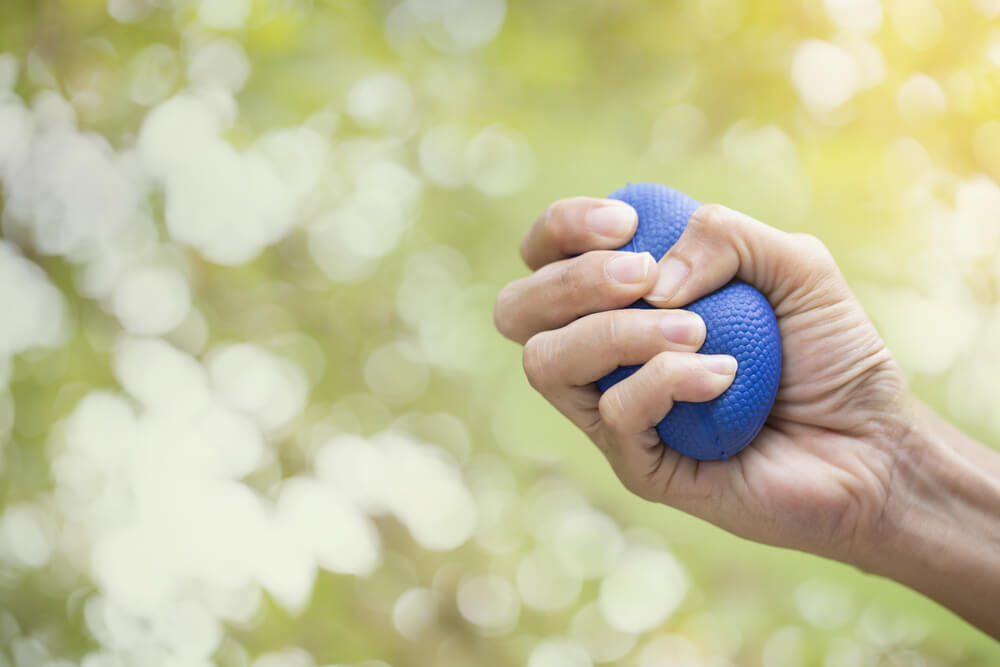 Finger hurts to bend? Could be trigger finger shutterstock 732366736 finger hurts to bend