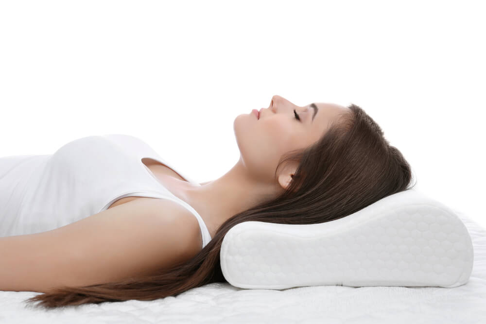 How to sleep more comfortably with frozen shoulder shutterstock 632760308 how to sleep with frozen shoulder