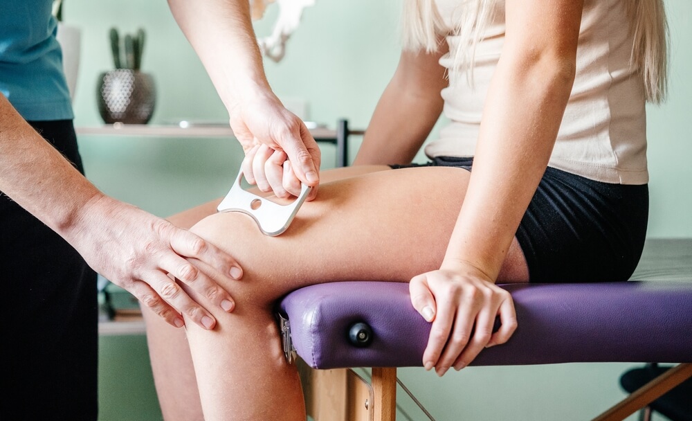 8 ways soft tissue mobilization can truly help with your injury recovery
