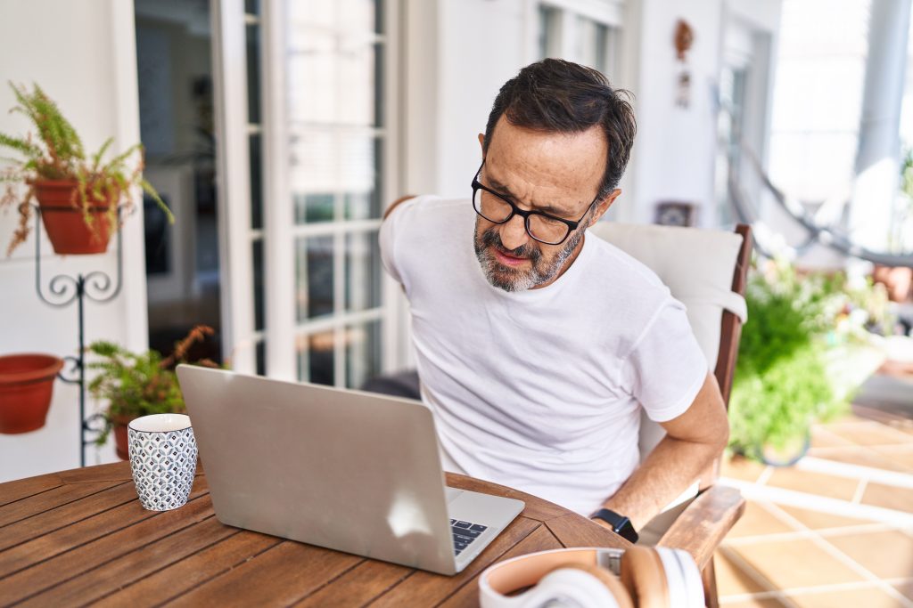 middle back pain: causes and treatments for back pain thoracic spine back pain